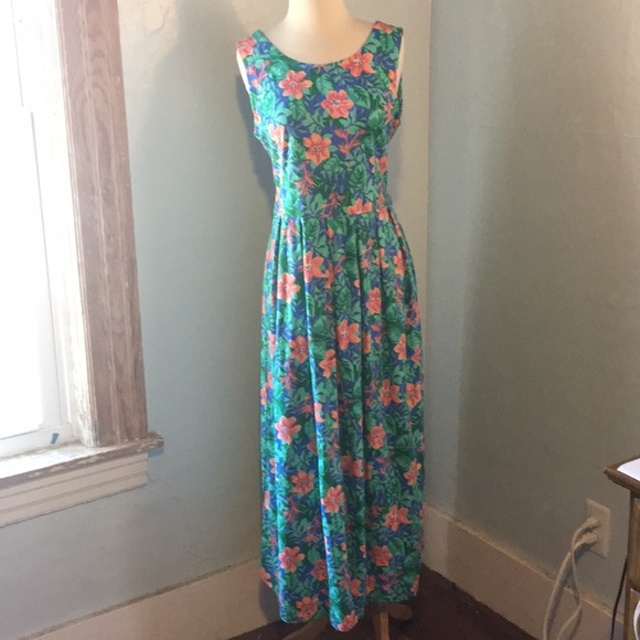 *** Tikal Trading Dress *** M - Picture 1 of 7